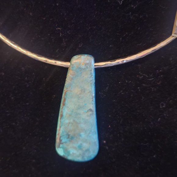 Robert Lee Morris Soho silver choker with turquoise with matching earrings NWT - Picture 5 of 8